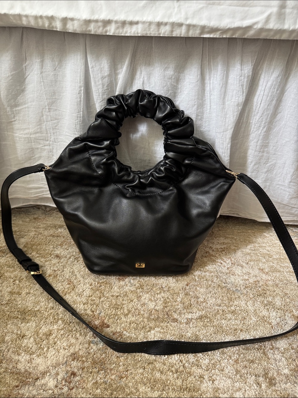 Frame Denim Black Ruched Handle Shoulder Bag with Crossbody Strap LeScrunch mini